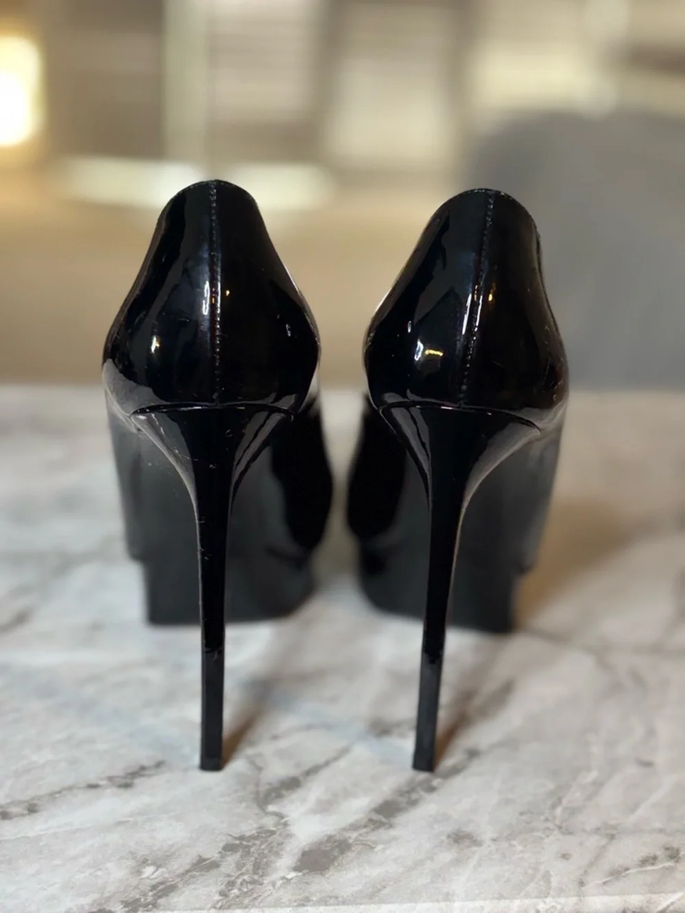 Saint Laurent Black Patent Leather Pointed Toe Pumps w/ Gold Chain Trim Sz 37.5